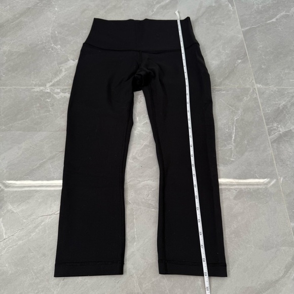 Women’s Lululemon Align High-Rise Crop 21” Leggings Workout Athletic Size 6 - Picture 16 of 16